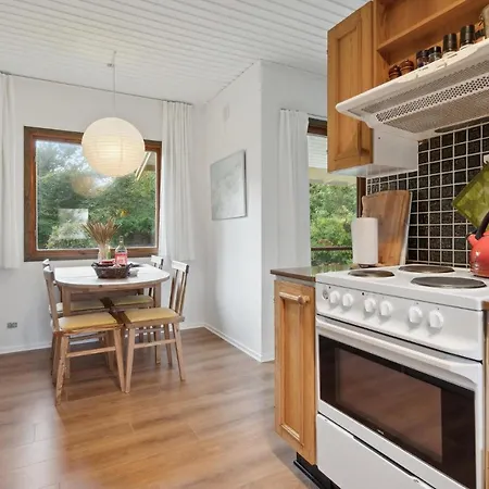 4 Bedroom Beautiful In 度假居 *